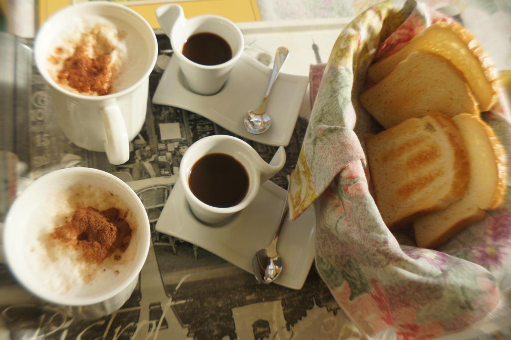 Bed And Breakfast Angolo Fiorito チビタベッキア エクステリア 写真