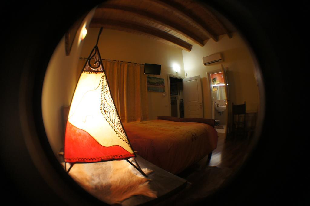 Bed And Breakfast Angolo Fiorito チビタベッキア エクステリア 写真